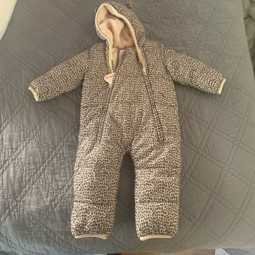 NWT Baby Gap Primaloft Leopard snowsuit